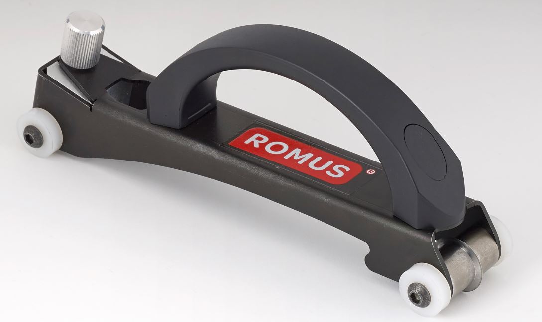 Chanfreineuse pour sols PVC avec mousse acoustique ou sportif