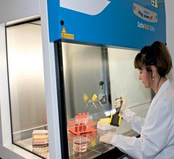 Poste de sécurité microbiologique type II - SafeFAST Elite Faster avec système de filtration à régulation automatique et double filtre HEPA_2