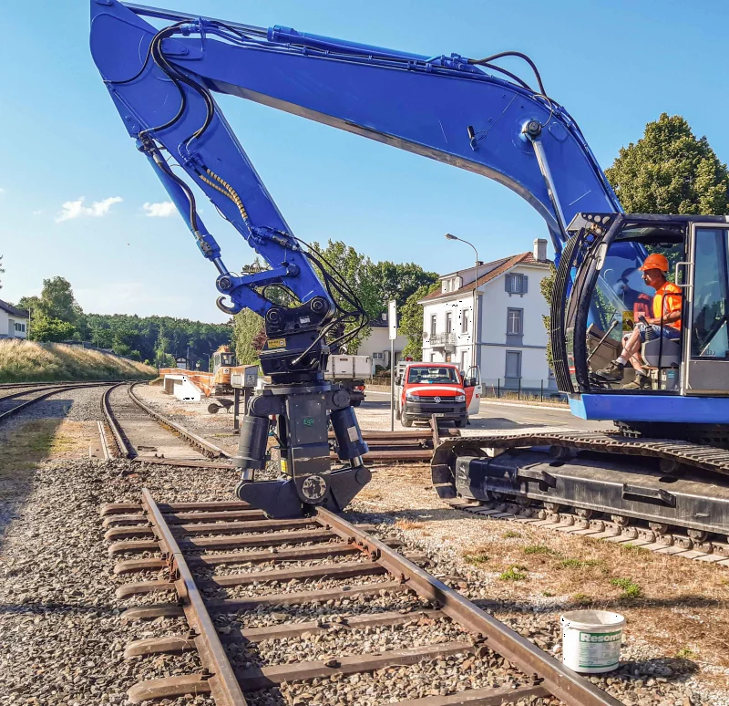 Cisaille coupe-rail mobile - mécanisme de rotation 360° - pour rails courants - dès 17 t - 2'300 kg_2