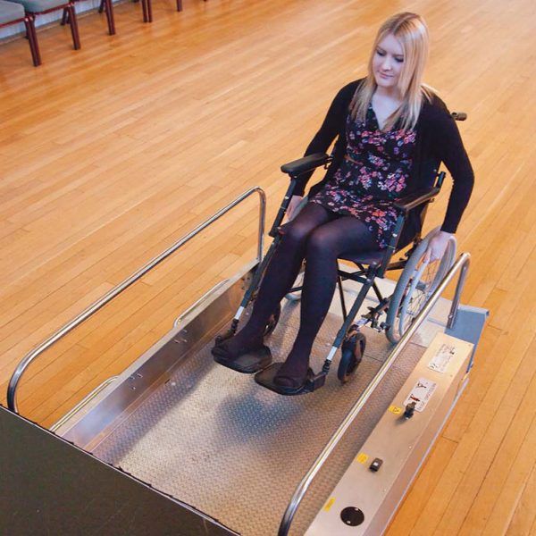 Dispositif d'élévation pour PMR prêt à l'emploi