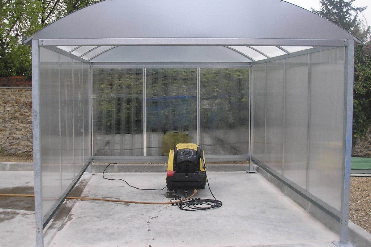 Abri pour station de lavage ou d'essence - Toit arrondi - Série ATE avec poteaux métalliques galvanisés_2