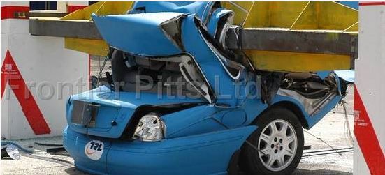 Barrière anti-intrusion certifiée PAS 68 pour bâtiments gouvernementaux et sites stratégiques