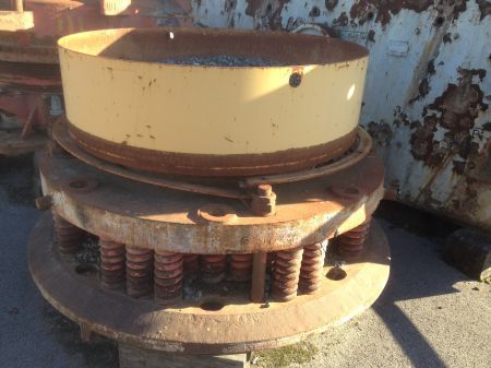 Broyeur giratoire quaternaire e1387_2