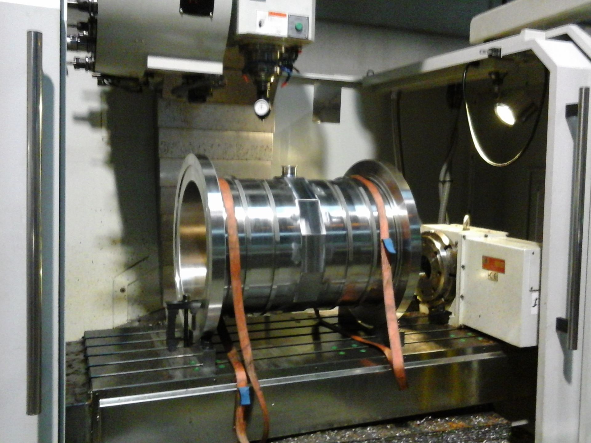 Tournage CNC pour pièces sur mesure en bronze