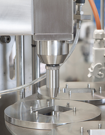 Operculeuse automatique  ilpra  à pots / carrousel fill seal 2500_2