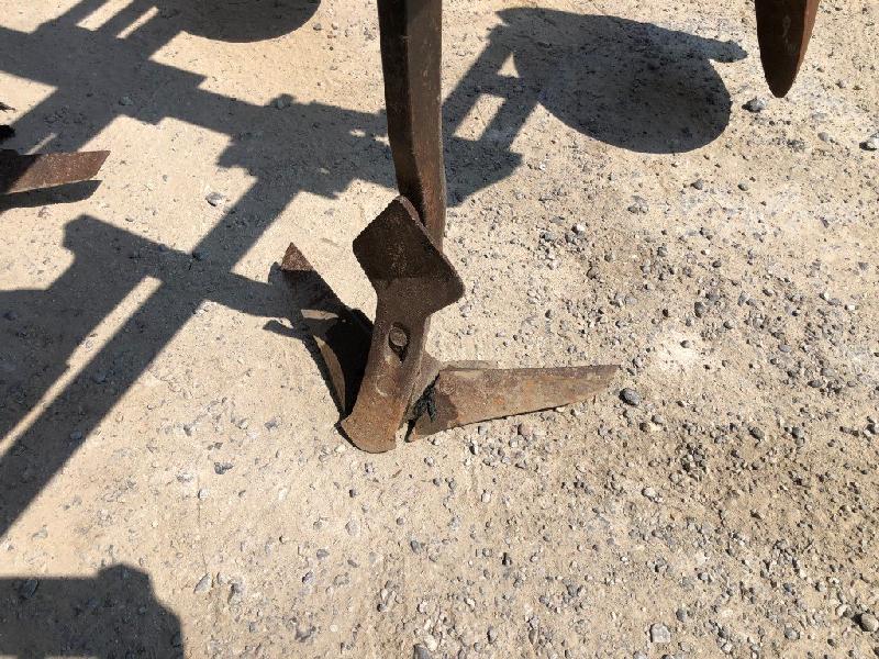 Déchaumeur RDS 3m - 7 dents sécurité ressort - En occasion_2