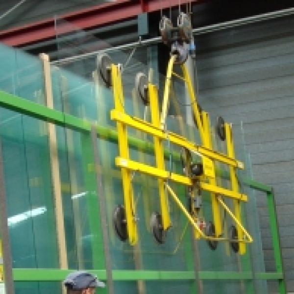 Palonnier à ventouses pour le verre, adapté aux rudes conditions des chantiers_2