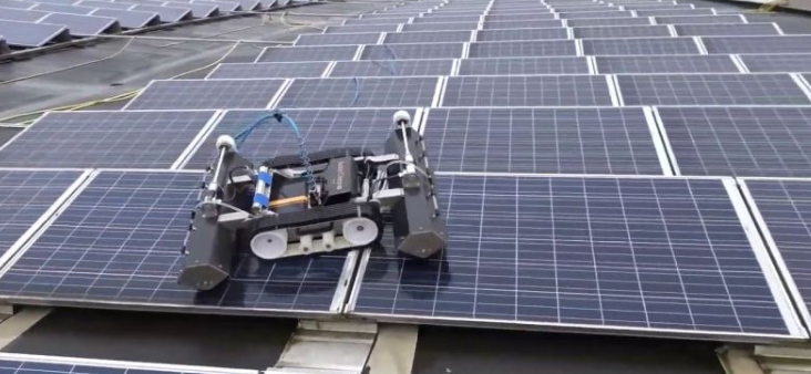 Robot de nettoyage pour photovoltaïques Solarcleano® M1 - 37 kg - Technologie de pointe et sécurité renforcée_2