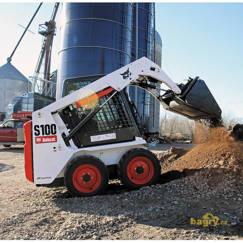 Chargeuse compacte sur pneus 1t5 - 2t_2