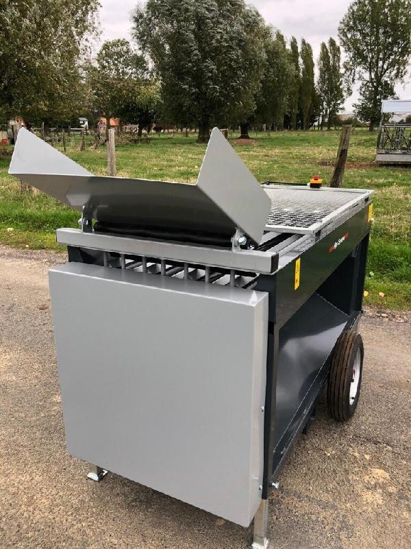 Équeteuse à oignons NC 8 rouleaux V1 GM - En occasion_2