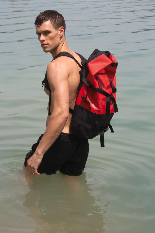 Sac à dos imperméable - Sangles de compression - Fermeture roll-top - Réf: KI0187_2