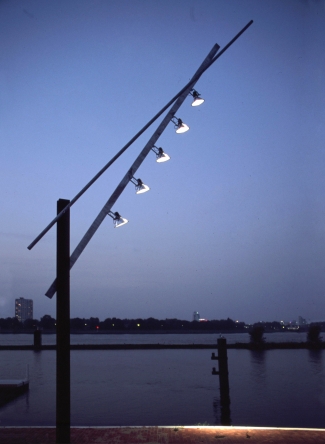 Lampadaire urbain Latina - LED 72W - Acier galvanisé - 15 m - Design inspiré des grues portuaires_0