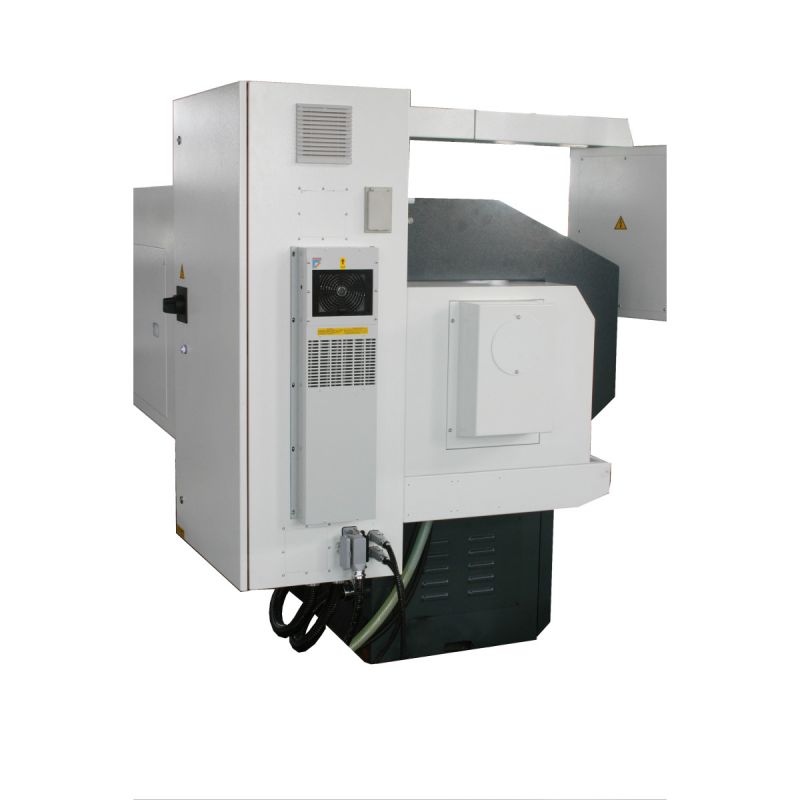 Tour à métaux CNC avec système de lubrification centralisée