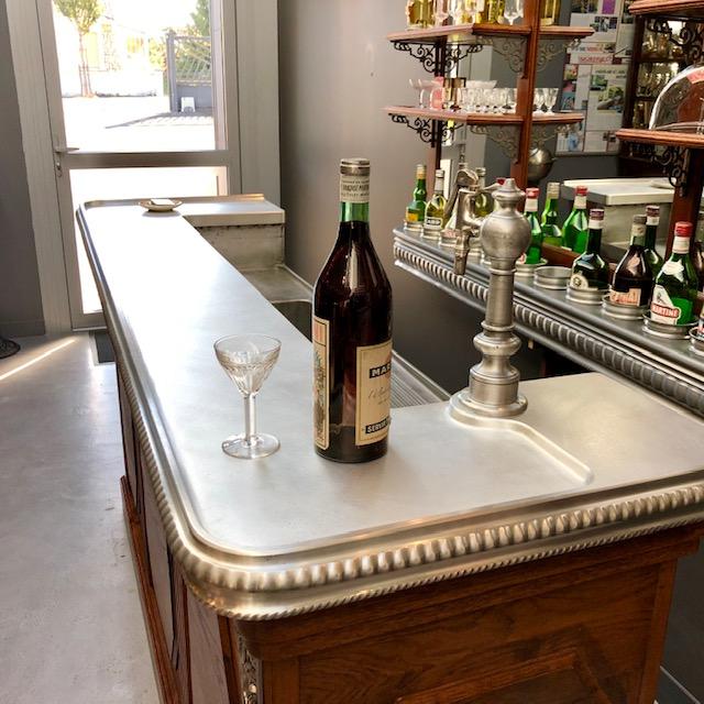 Comptoir n°101 - Chêne massif époque 1930 - 2,13m avec dessus en étain alimentaire et intérieur aménagé_2