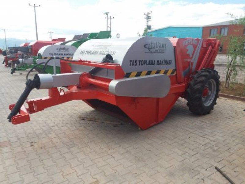 Épierreuse Kaplan 140 type verger - Tutkun Kardesler - profondeur de travail 20-55 cm - largeur 200 cm_2