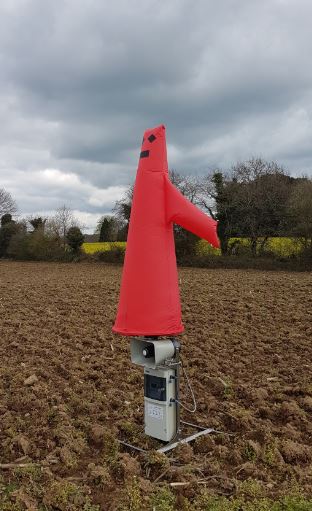 Epouvantail gonflable mantrac - option de l'effaroucheur avitrac_2