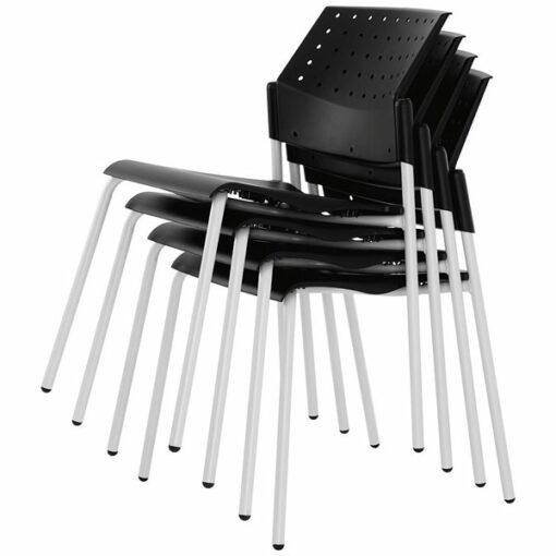 Chaise visiteur empilable neuf - KATE - 4 pieds, structure en acier, assise en polypropylène noir, norme EN 1728_2