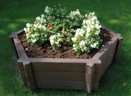 Jardinière Hexa en plastique recyclé_2