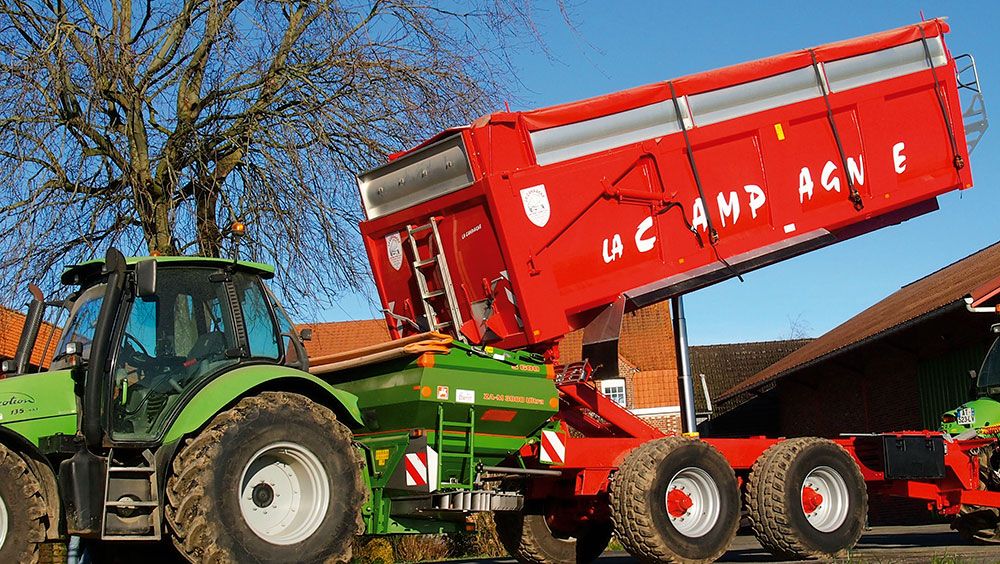 Essieux de bennes agricoles adaptés aux contraintes exigeantes