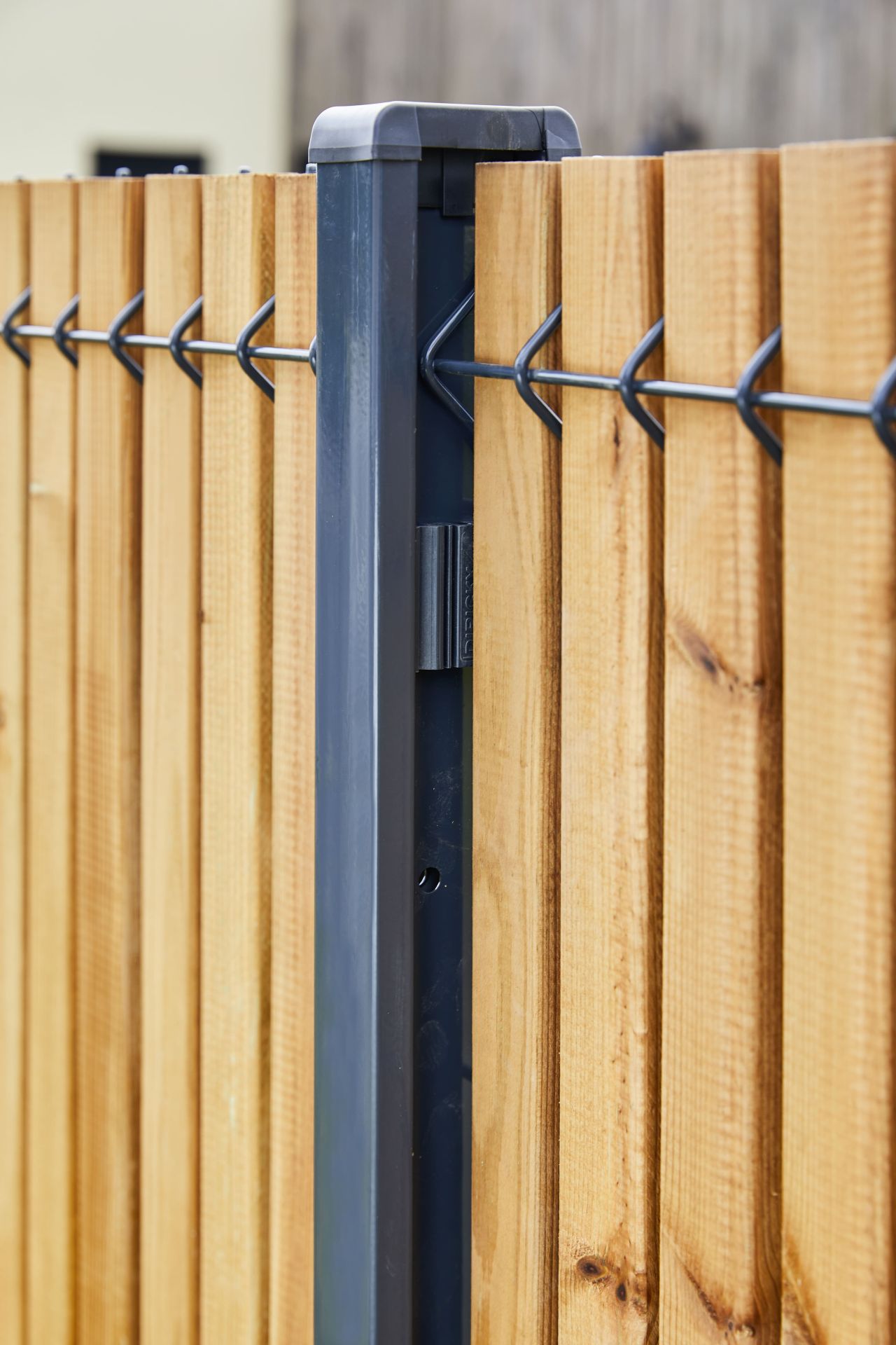 Lattes d'occultation rigides LIXO® bois 22 mm - esthétique soignée, pin traité autoclave, kit universel_2