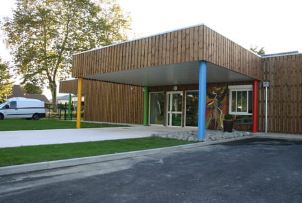 Établissement multi-accueil avec salles de motricité et éveil