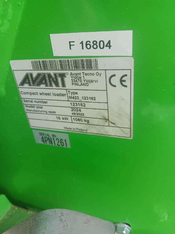 Valet de ferme compact avant 423_2