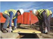 Plaque de protection de tranchée modulaire avec boulon rétractable - Sodimar - supporte 44T - éléments emboîtables_2