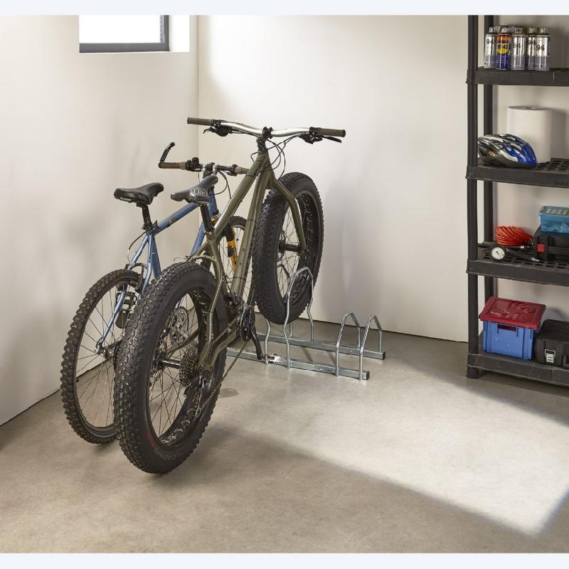 Râtelier 3 vélos sur 2 niveaux « Fat Bike » pour pneus de 4,8 pouces de large maxi et réglable jusqu'à 122mm_2
