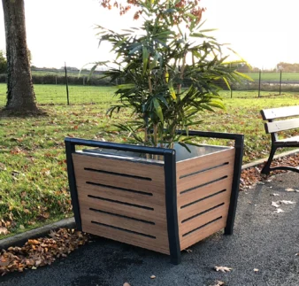 Jardinière Dabéma stratifié compact_2