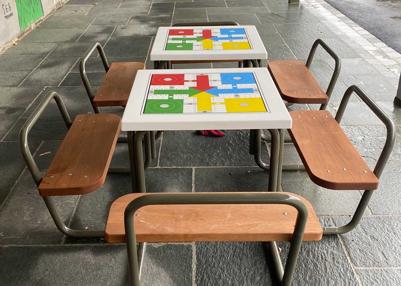 Table d'échecs VMA01 - bois de pin et acier avec traitement Ferrus_2