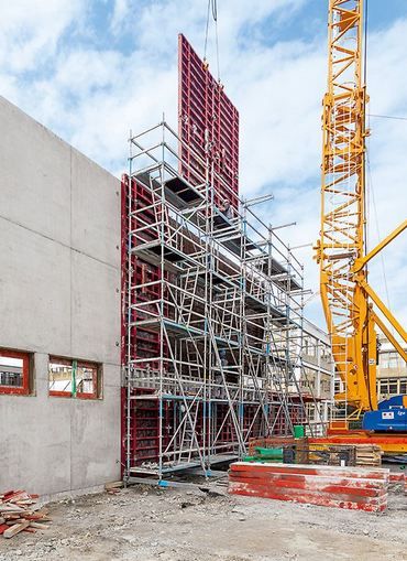 Échafaudage PERI UP Flex avec largeur de base 150 cm ou 200 cm