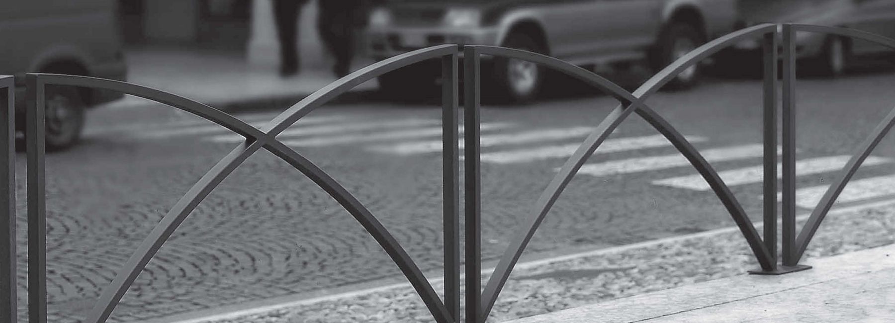 Papillon barrières urbaines - City Design - acier galvanisé - barres centrales croisées et courbes - sur platine ou à sceller_2