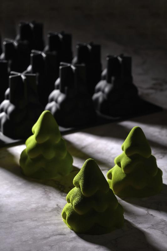 Moule en silicone Pavoflex 400x300 Pavoni - Arbre enneigé (Snow Tree)_2