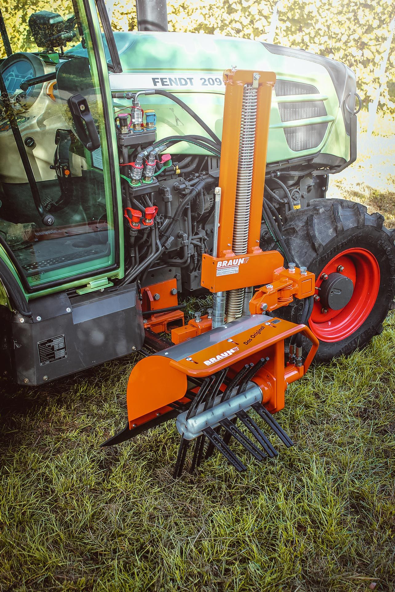 Appareil modulaire pour entretien rapide des vignobles