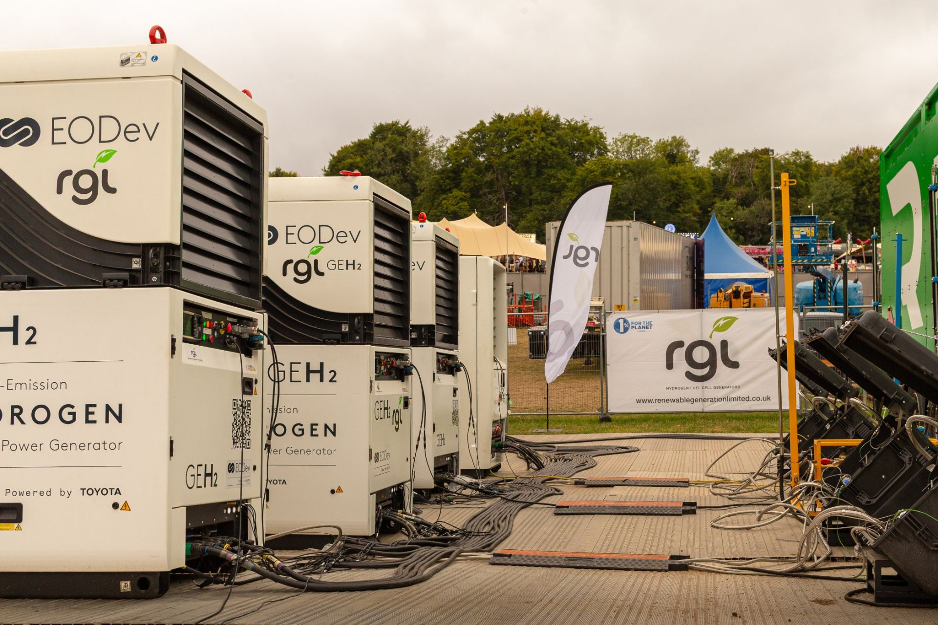 Groupe électrogène 110 kVA - 88 kW - disponible à la location_3