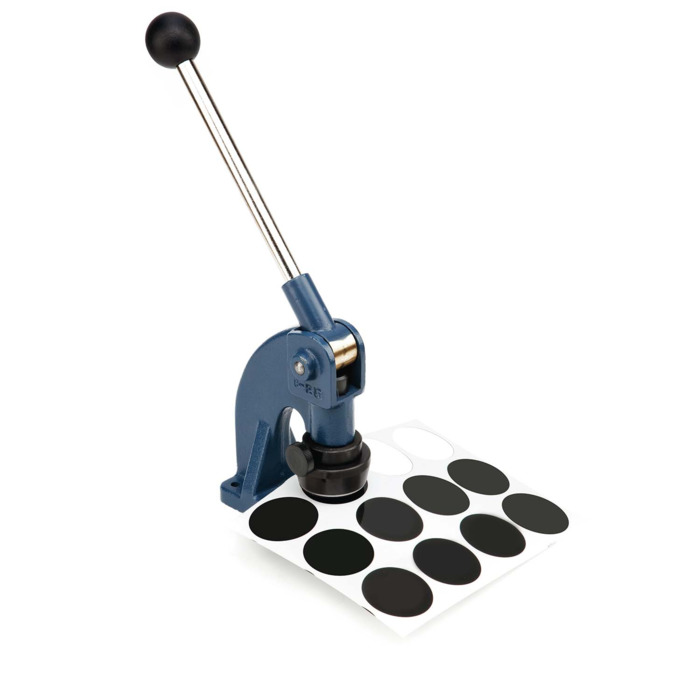 Machine porte-clés et pins professionnel C-25 - Référence 025000-P - Découpe et assemblage intégrés_2