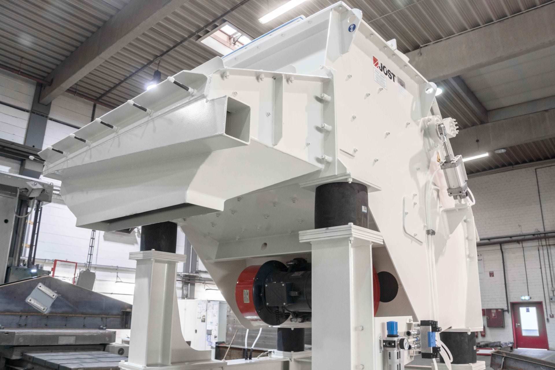 Concasseurs de mottes ZUFS - performants et compacts pour sable préparé et noyaux chimiquement combinés_2