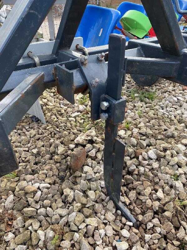 Planteuse forestière NC à pinces TR 1 rang monopoutre - En occasion_2