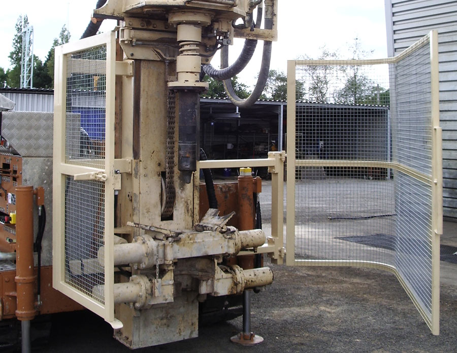 Sondeuse autonome hydraulique sur chenilles caoutchouc - Perkins diesel 4 cylindres - Carottage profond_2