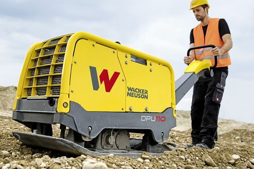 Dpu110 plaques vibrantes réversibles - wacker neuson - force centrifuge 110 kn_2