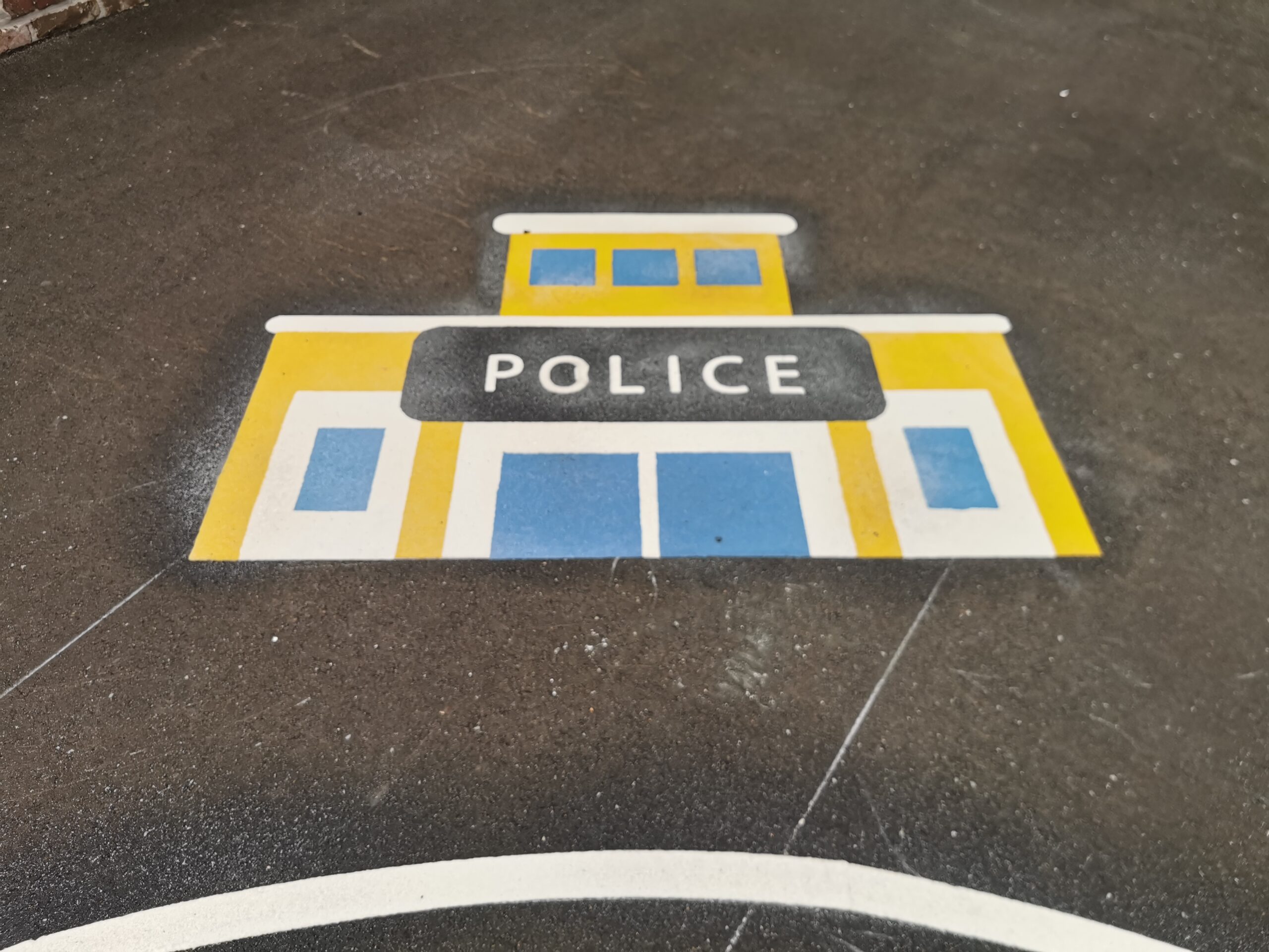 Parcours de sécurité routière  pour cours de récréation et espaces publics_3