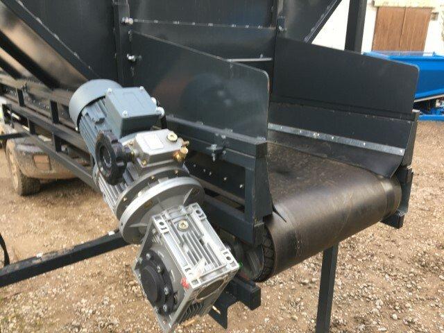 Trémie de stockage NC 4.2m3 - 2.40m x 1.70m EM avec tapis caoutchouc et variateur de vitesse mécanique - En occasion_2