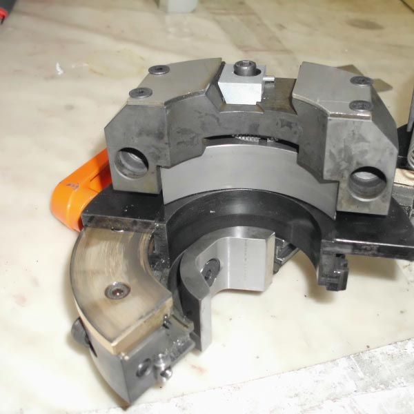 CTO E - Coupe industrielle - Cofim - Puissance 115V / 60 Hz - Coupe à 90° et chanfrein simultané_2