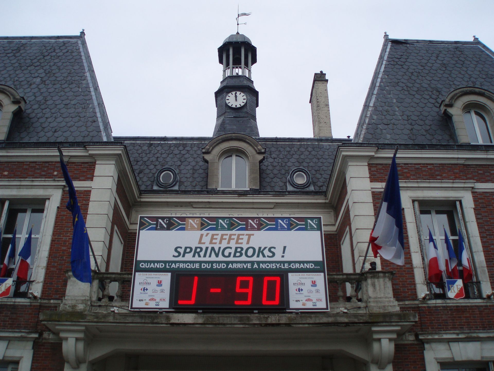 Afficheur électronique heure/date/température - Intérieur/extérieur - LEDs multicolores - Hauteur caractères 80 à 1000 mm_2