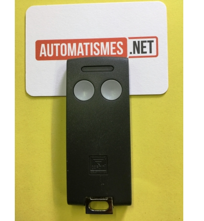 Arceau de parking Cardin PARKSUN - Automatique, robuste, avec panneau photovoltaïque et batterie longue durée_2