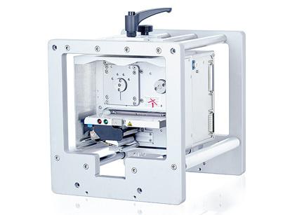 Codeur transfert thermique pour un marquage d'emballages ultra-rapide avec une flexibilité et haute résolution d'impression - DYNACODE II_2