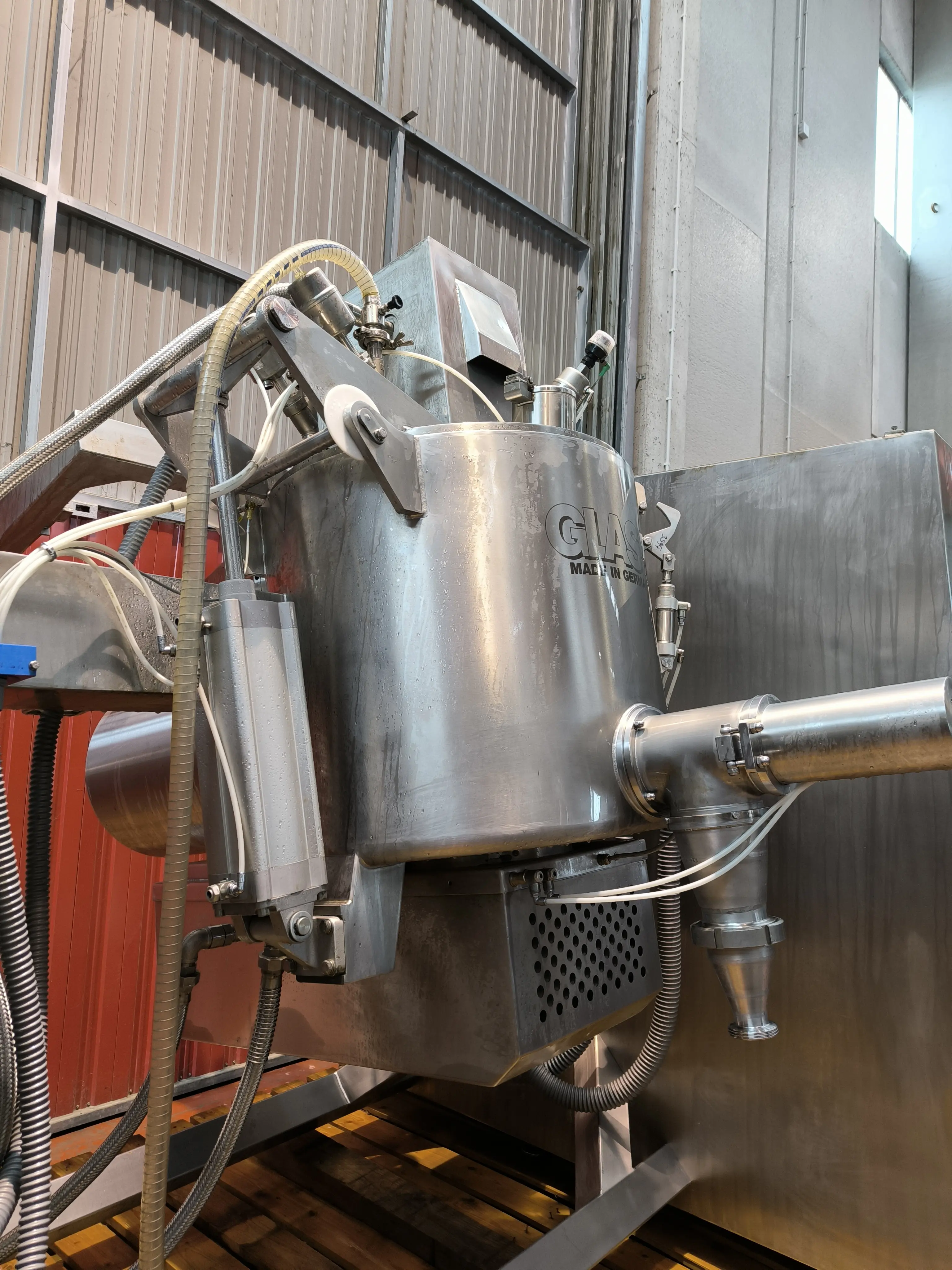 Mélangeur granulateur  inox 300 litres glass vas 300 avec agitateur, jaquette et cadres électriques - C13673_2