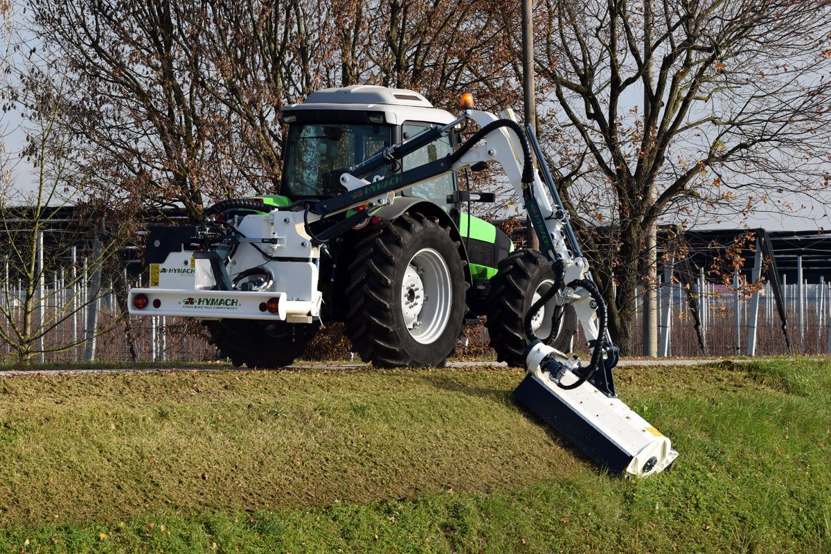 Master broyeur d'accotement - Hymach - débroussailleuse oléohydraulique pour tracteurs moyens_2