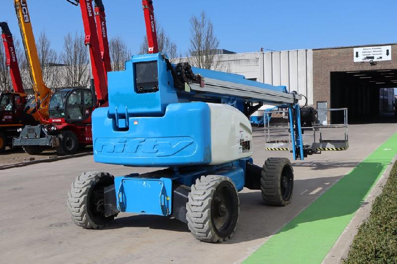 Nacelle articulée NIFTYLIFT hr28 occasion_2