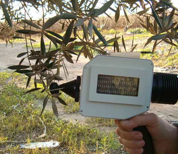 Luminar 5030 - Spectromètre NIR portable pour l'agriculture et l'agroalimentaire - Analyse multi-paramétrique et contrôle en temps réel_2